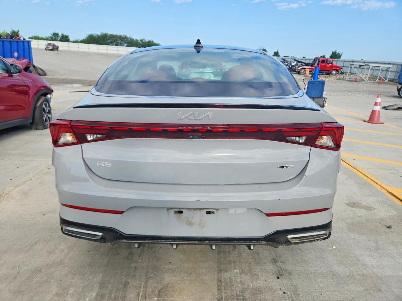 2023 Kia K5 Gt Line - Image 6