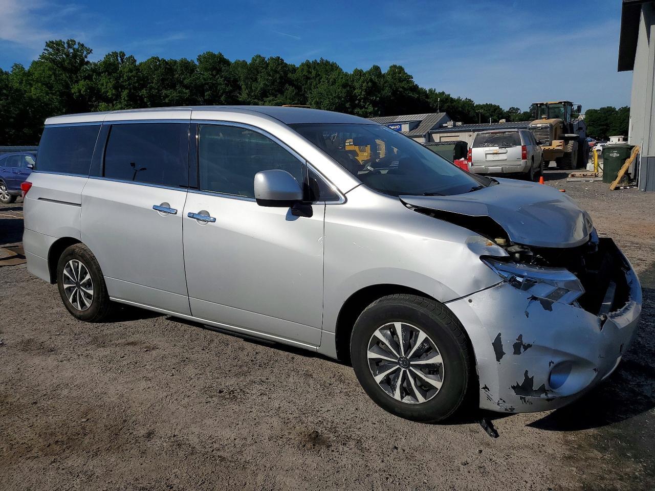 2016 Nissan Quest 3.5 S - Фото 4