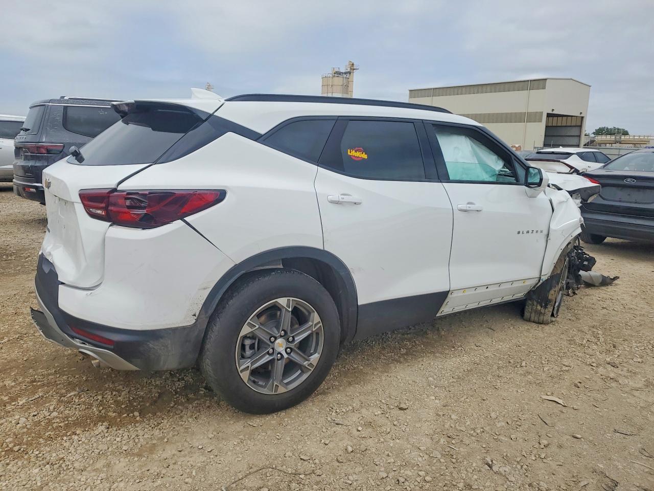 2023 Chevrolet Blazer 2Lt - Image 3