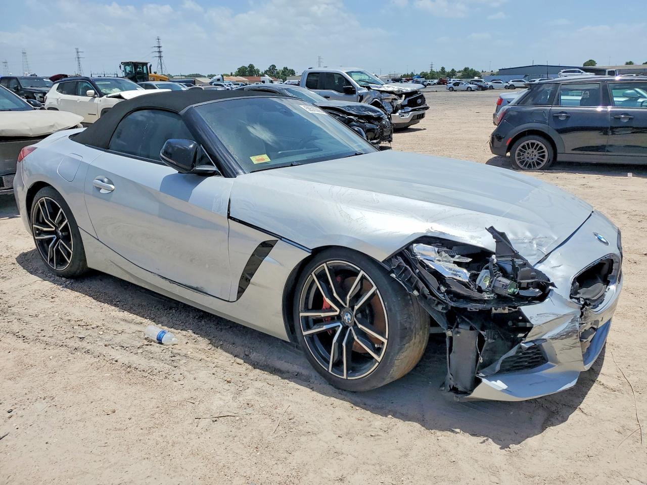 2021 BMW Z4 M40I - Фото 4
