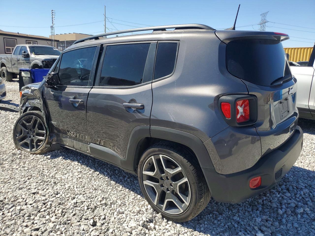 2021 Jeep Renegade Latitude - Image 2