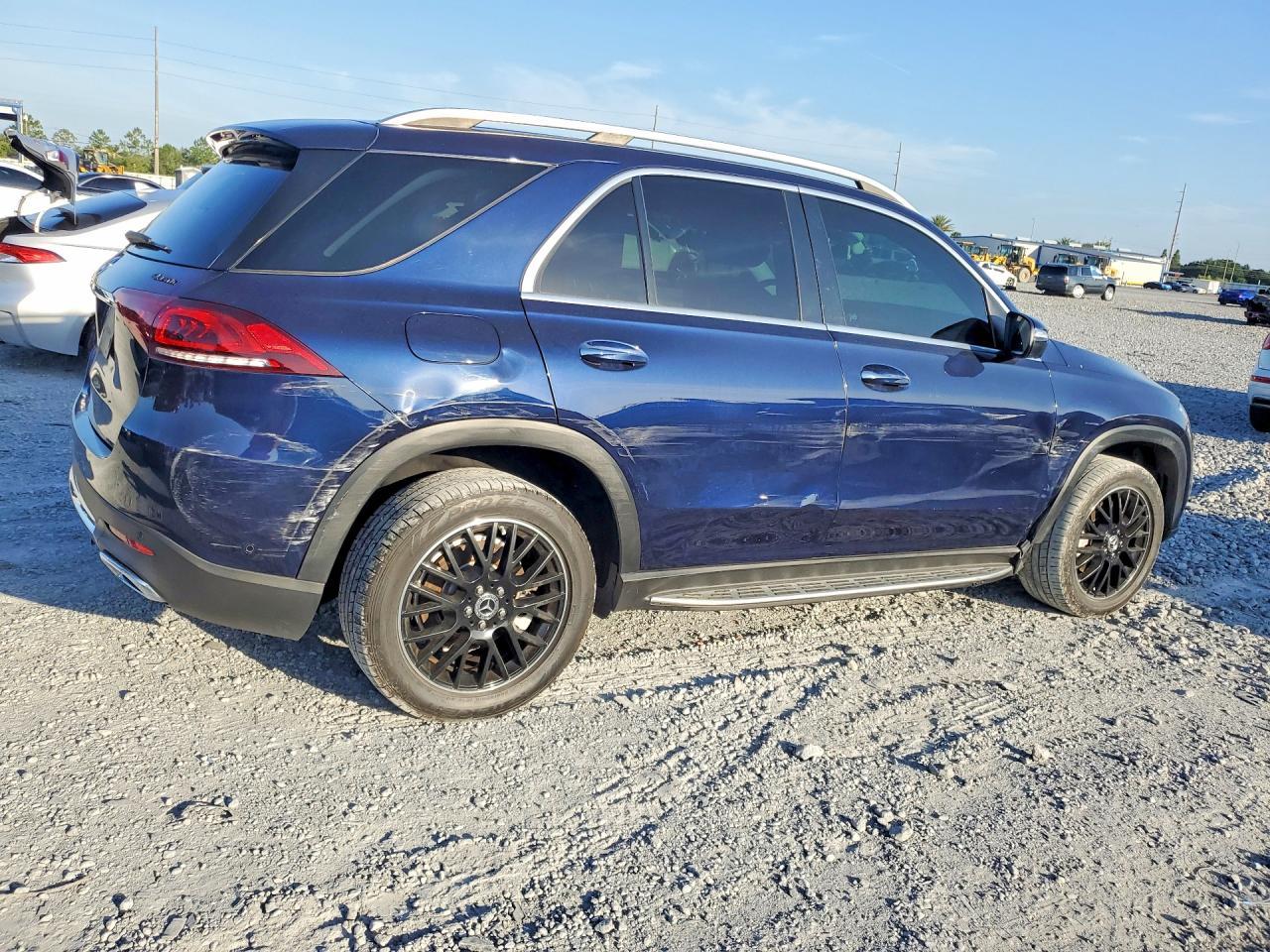2020 Mercedes-Benz Gle 350 4Matic - Image 3
