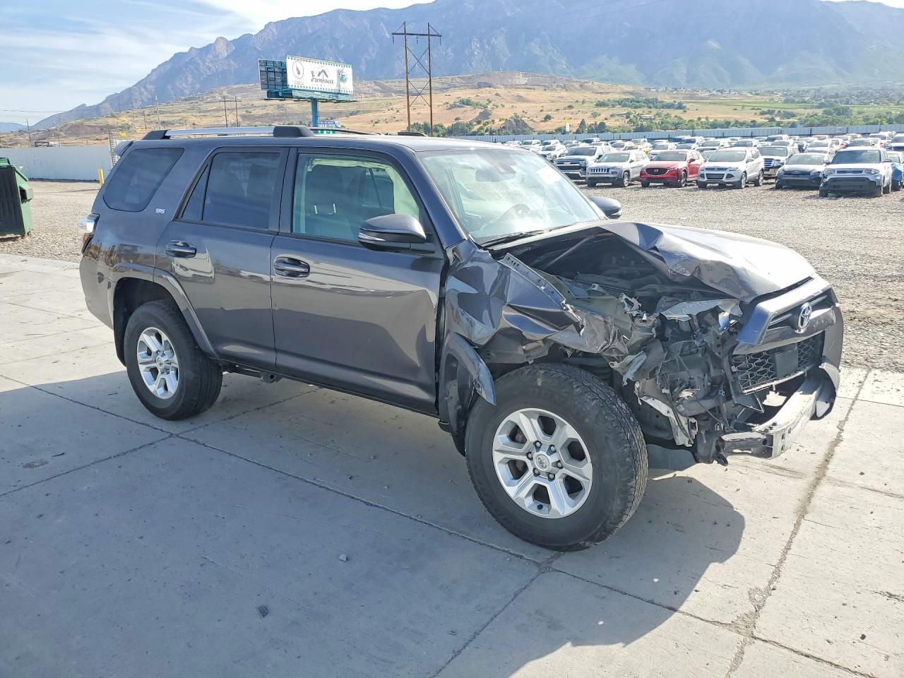2022 Toyota 4Runner Sr5 Premium - Фото 4