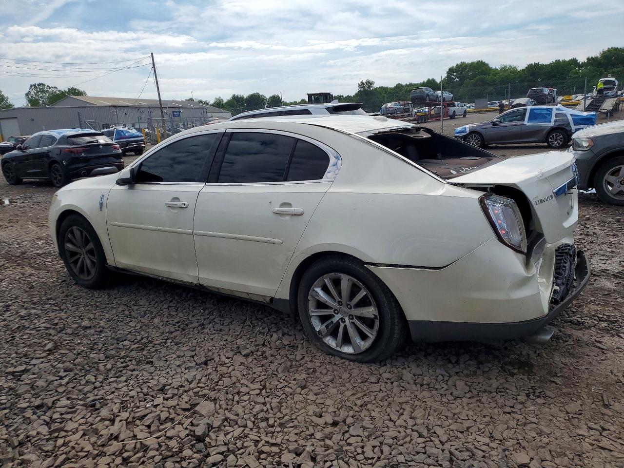 2009 Lincoln Mks - Фото 2