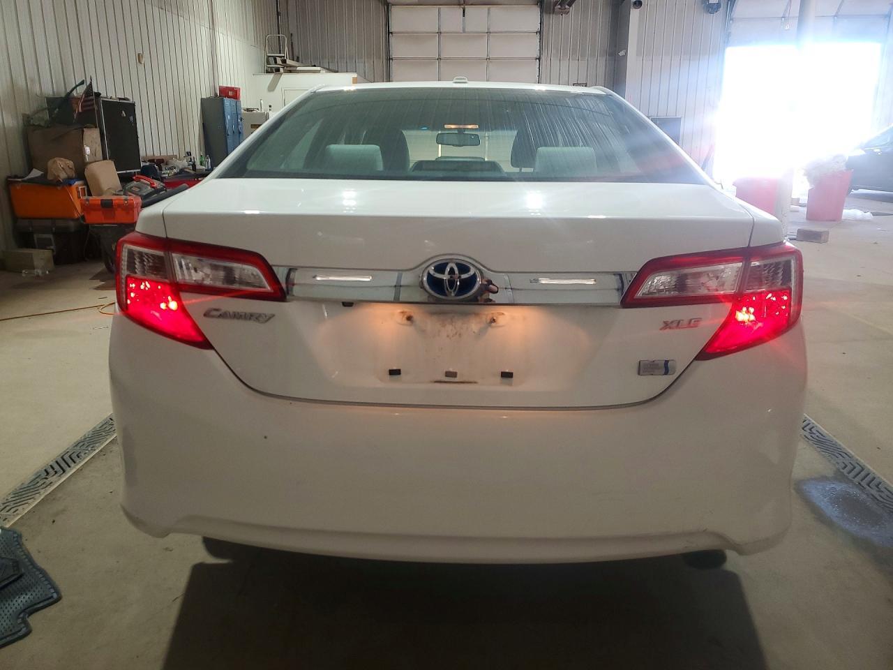 2012 Toyota Camry Hybrid Xle - Фото 6