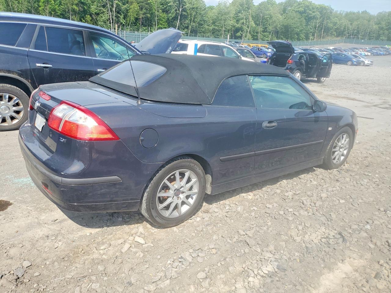 2004 Saab 9-3 Arc - Image 3