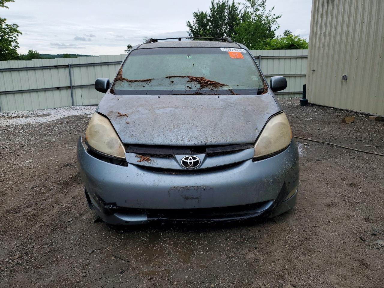2009 Toyota Sienna - Фото 5