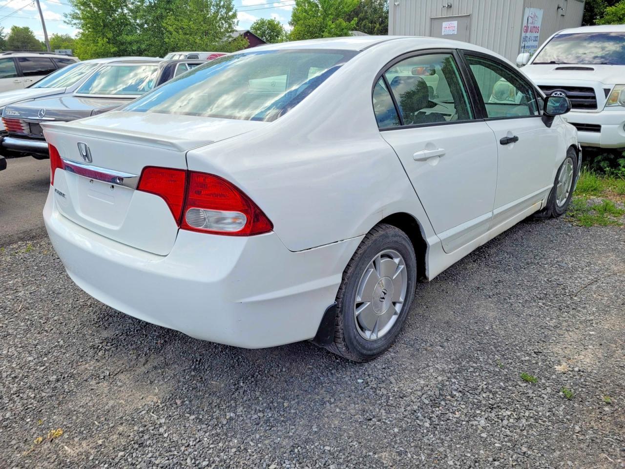 2011 Honda Civic Dx-G - Фото 4