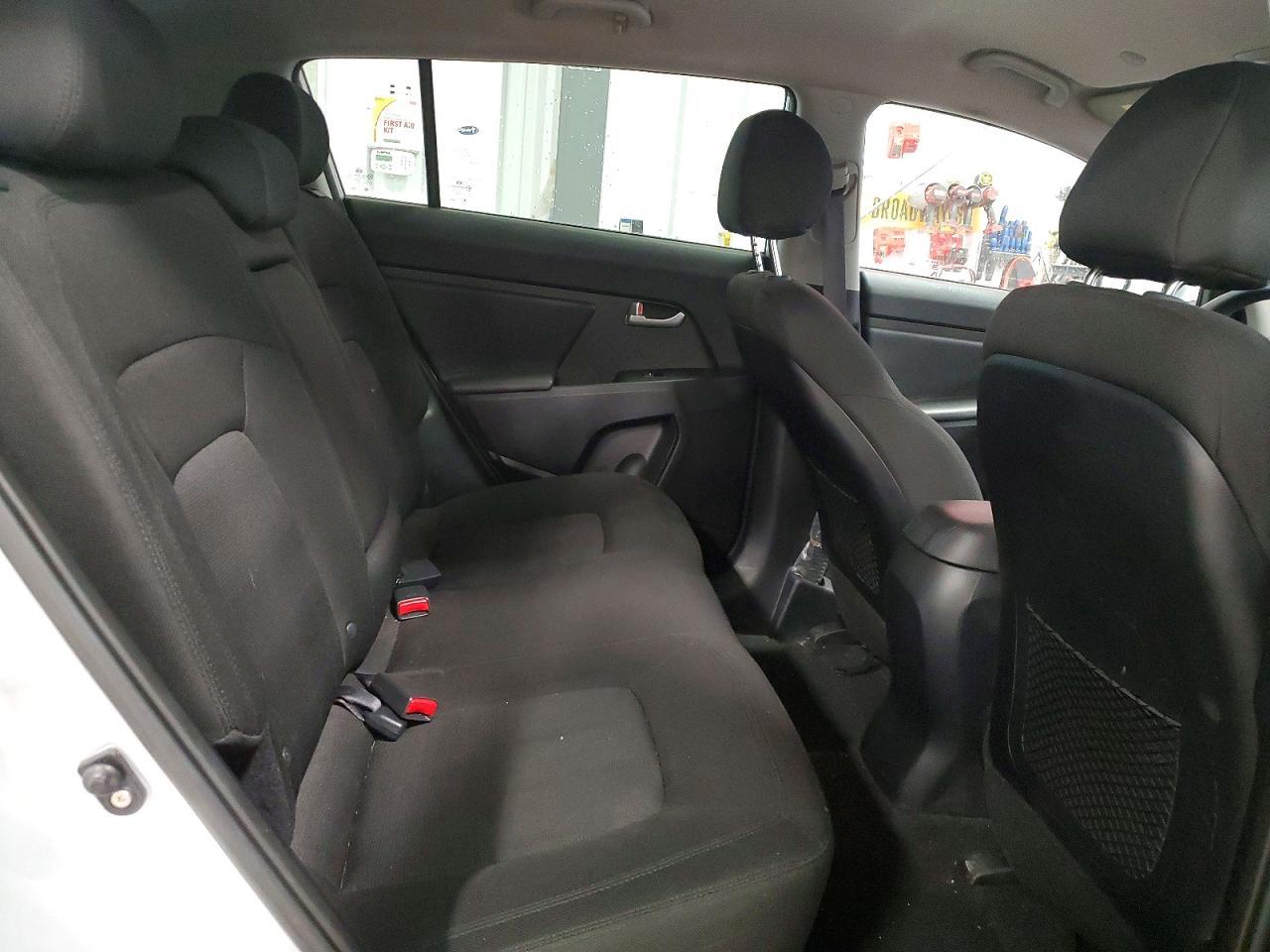 2012 Kia Sportage Base - Image 6