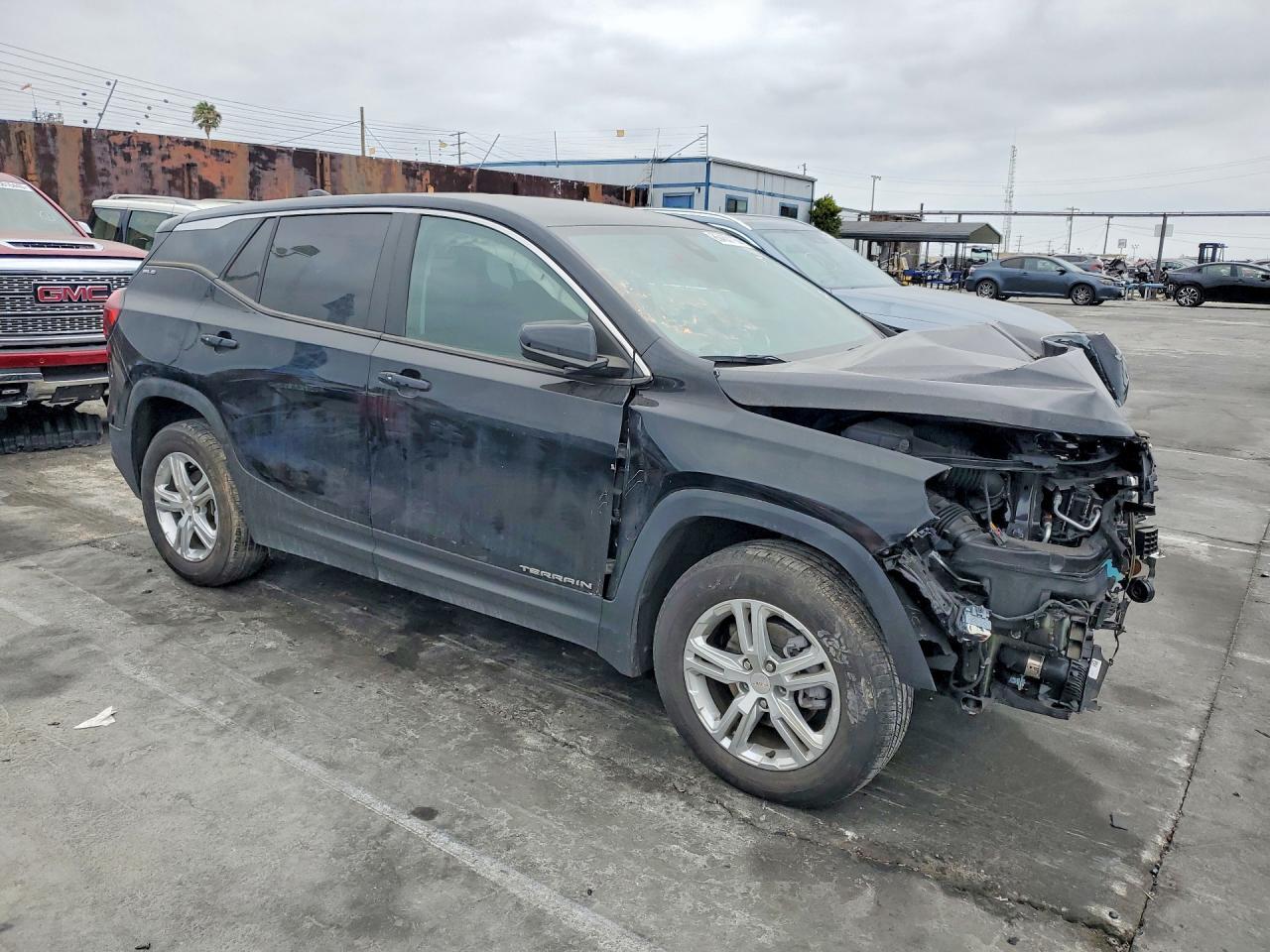 2024 GMC Terrain Sle - Image 4
