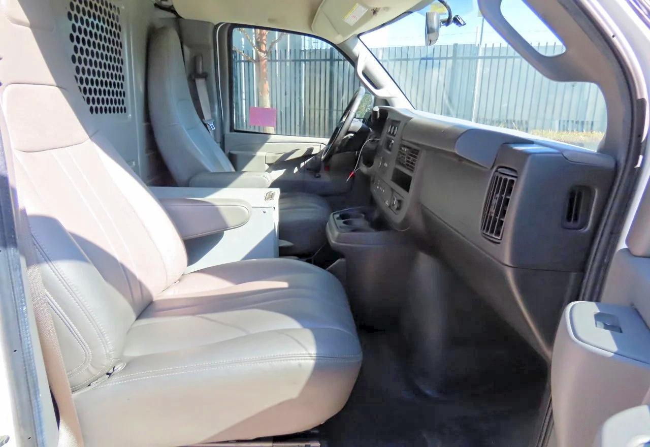 2020 GMC Savana G2500 - Фото 5