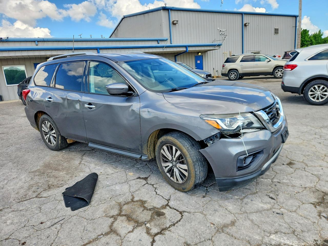 2019 Nissan Pathfinder Sv - Фото 4
