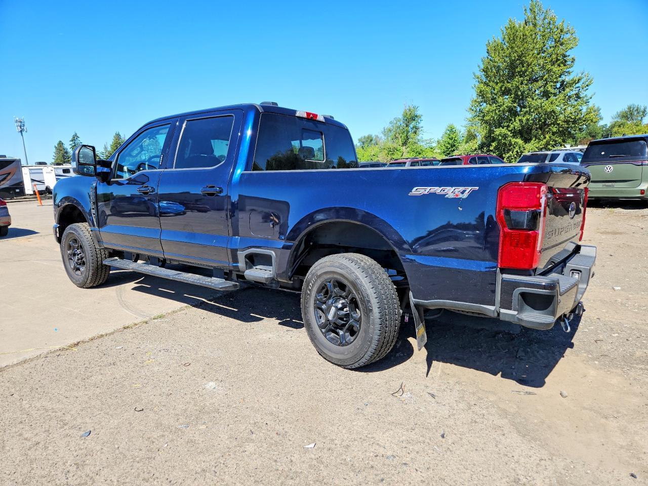 2024 Ford F250 Super Duty - Image 2