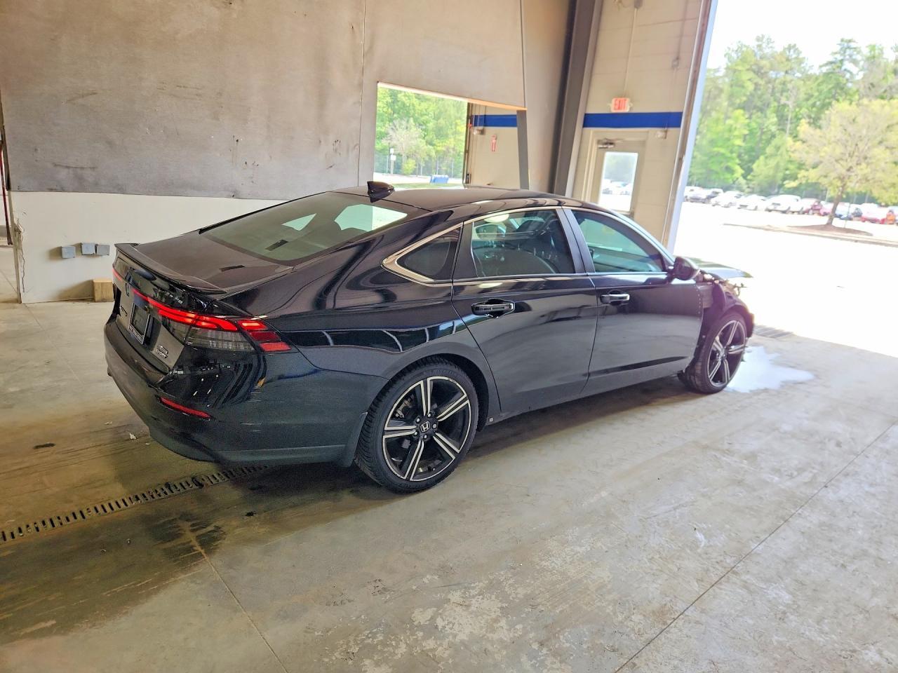 2023 Honda Accord Hybrid Sport - Фото 3