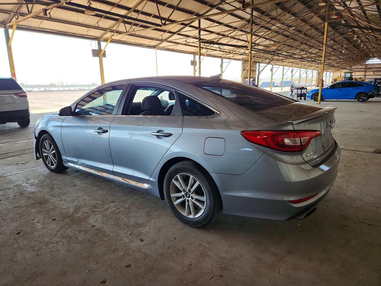2015 Hyundai Sonata Sport - Фото 2