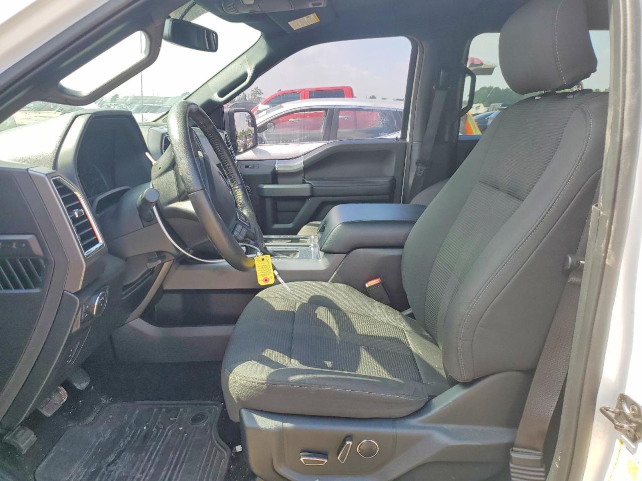 2016 Ford F150 Supercrew - Фото 7