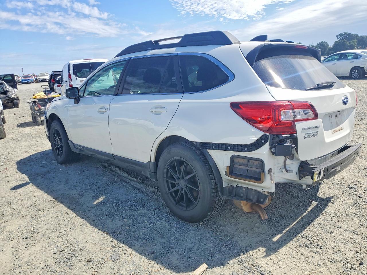 2017 Subaru Outback 2.5I Limited - Image 2
