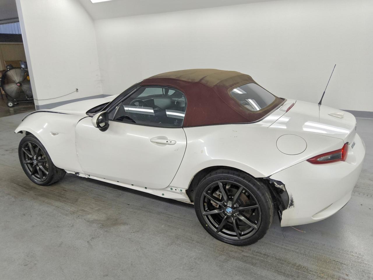 2018 Mazda Mx-5 Miata Grand Touring - Image 2