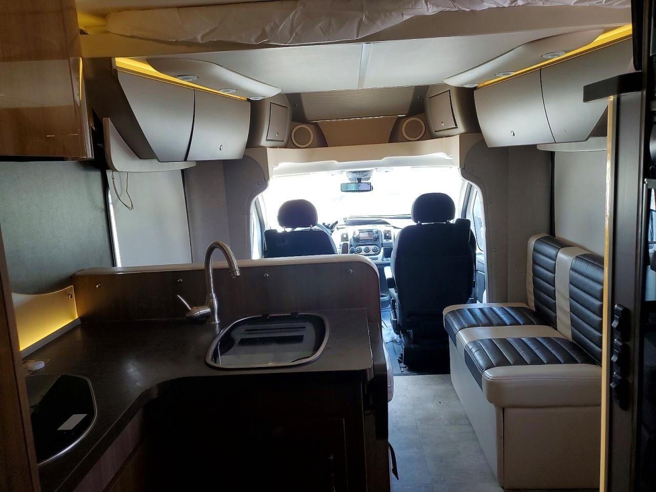 2016 Ram Promaster 3500 - Image 5