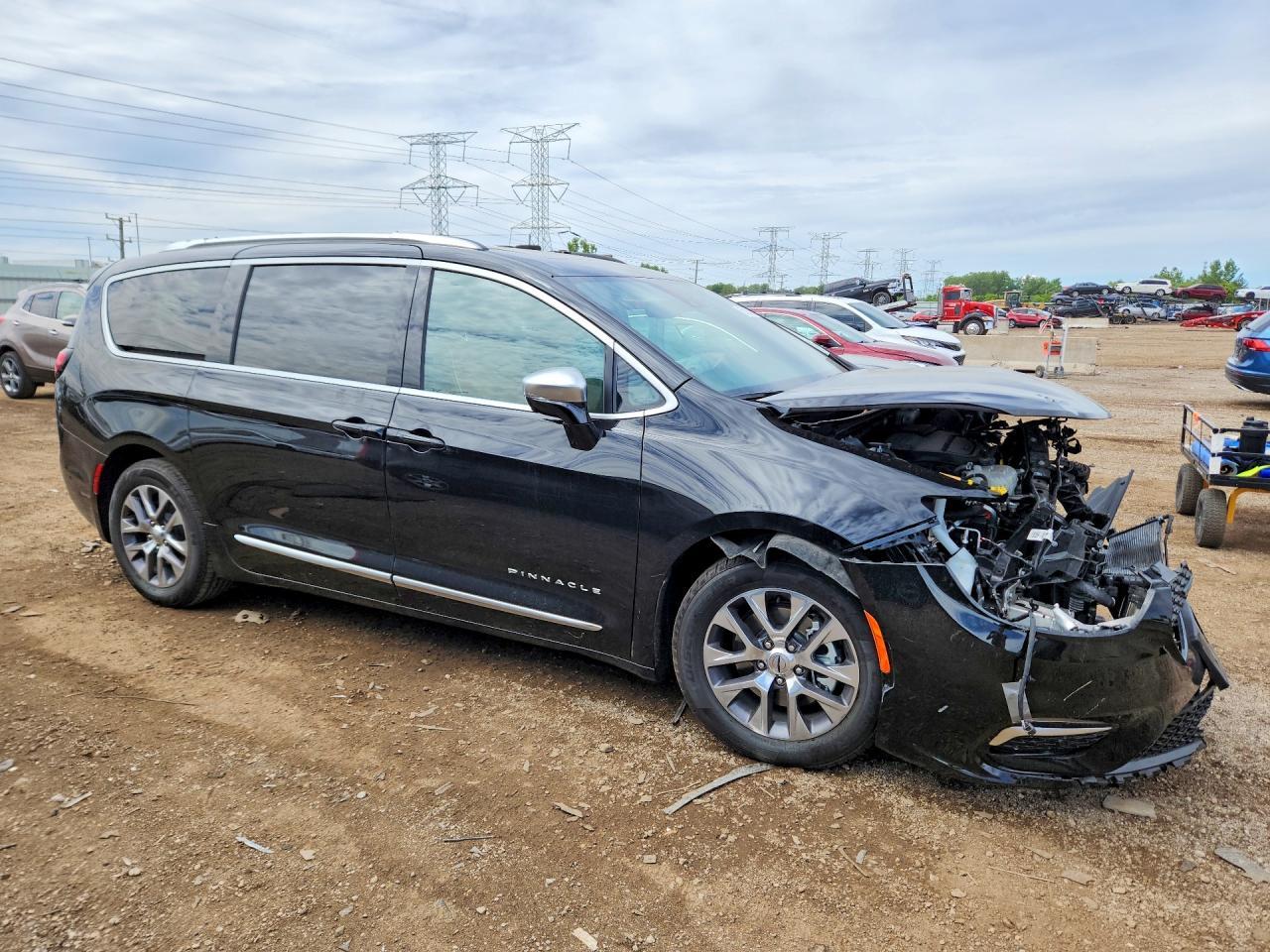 2025 Chrysler Pacifica Hybrid Pinnacle - Фото 4