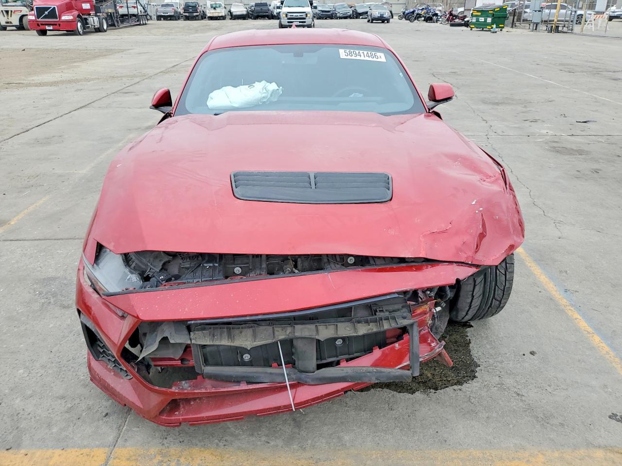 2024 Ford Mustang Gt - Фото 5