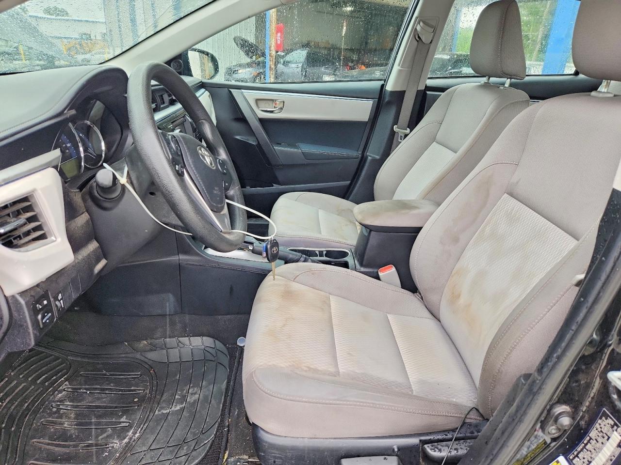 2015 Toyota Corolla Le - Фото 7