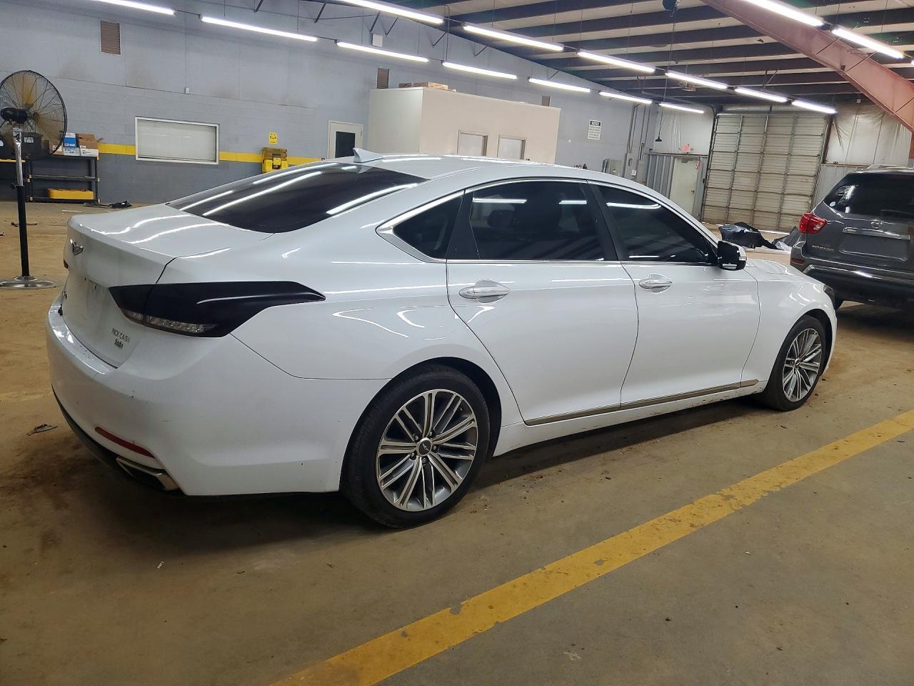 2018 Genesis G80 3.8 - Image 3