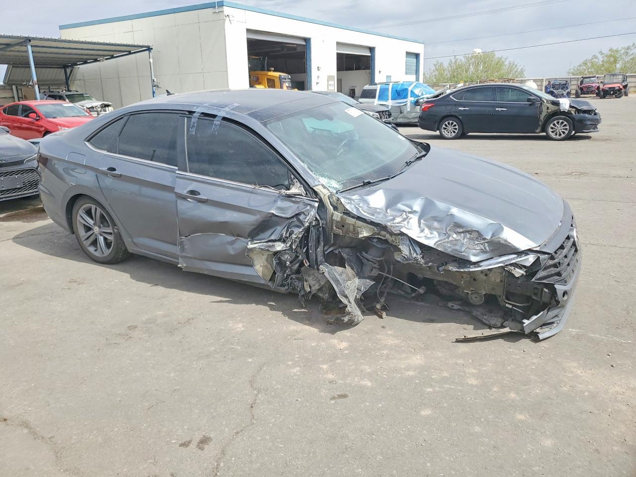 2019 Volkswagen Jetta S - Фото 4