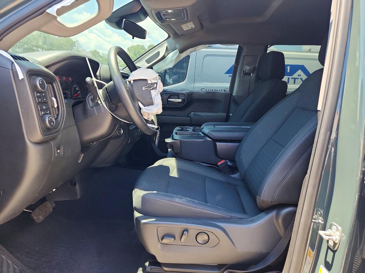 2025 Chevrolet Silverado K1500 Trail Boss Custom - Фото 7