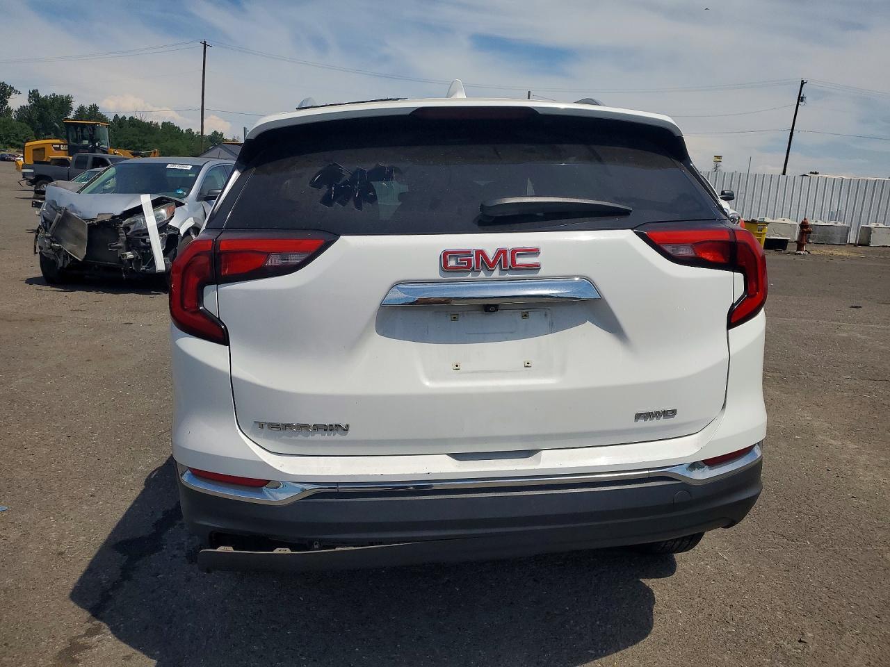 2021 GMC Terrain Slt - Image 6