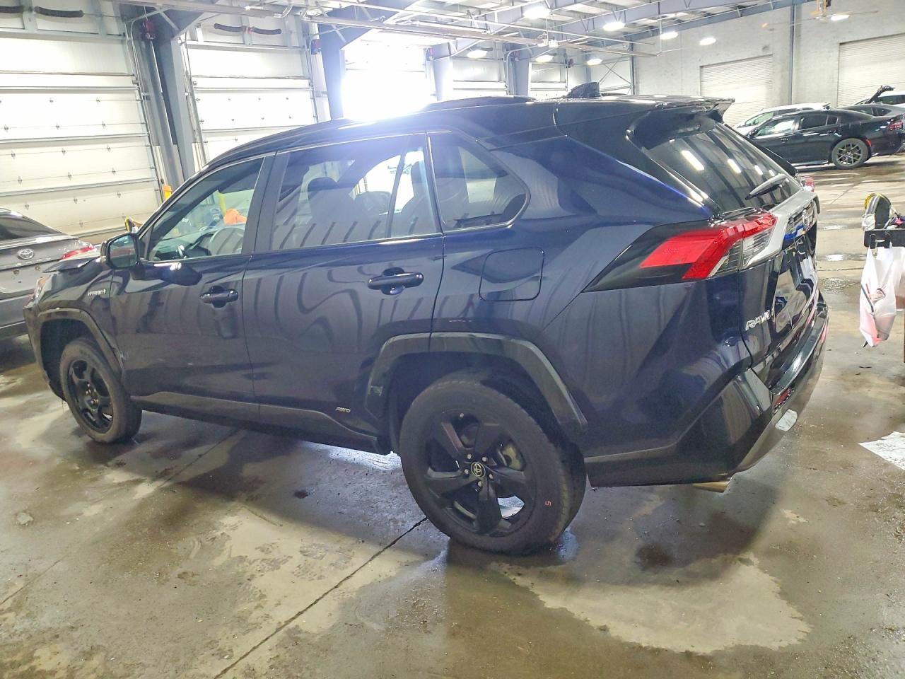 2019 Toyota Rav4 Xse - Фото 2