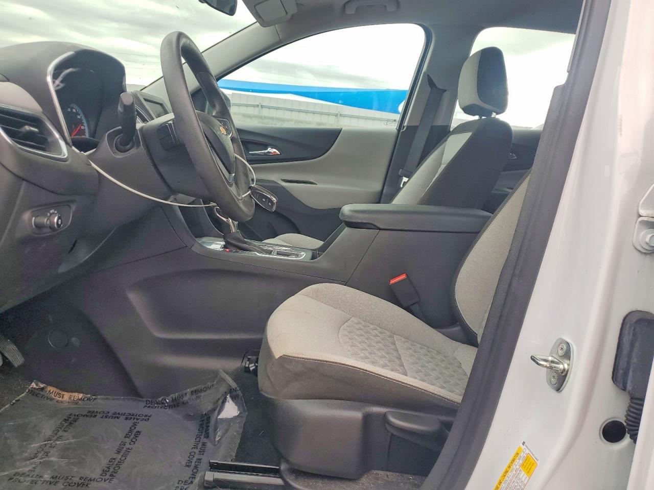 2022 Chevrolet Equinox Ls - Image 7