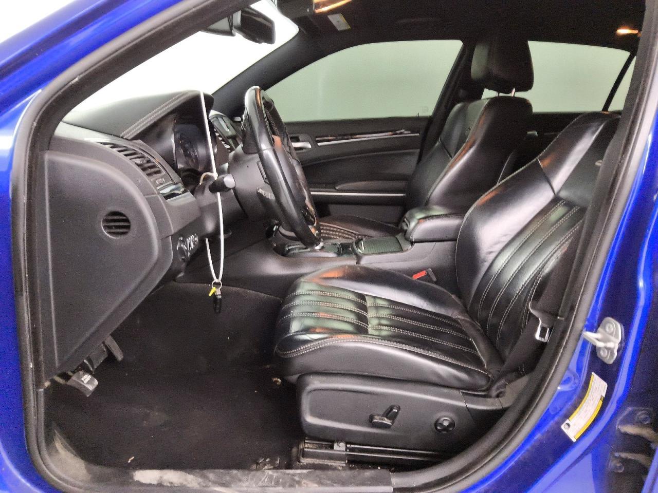 2019 Chrysler 300 S - Фото 7