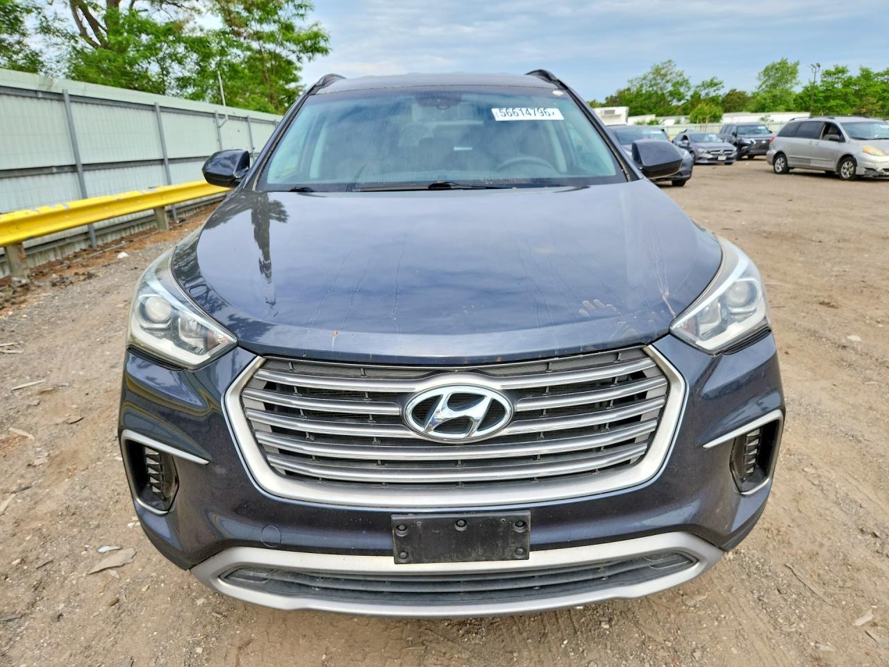 2017 Hyundai Santa Fe Se - Фото 5