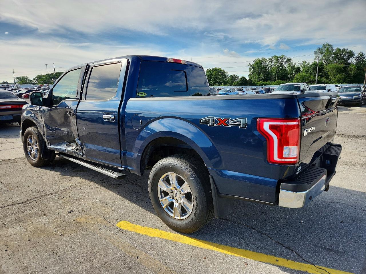 2015 Ford F150 Supercrew - Фото 2