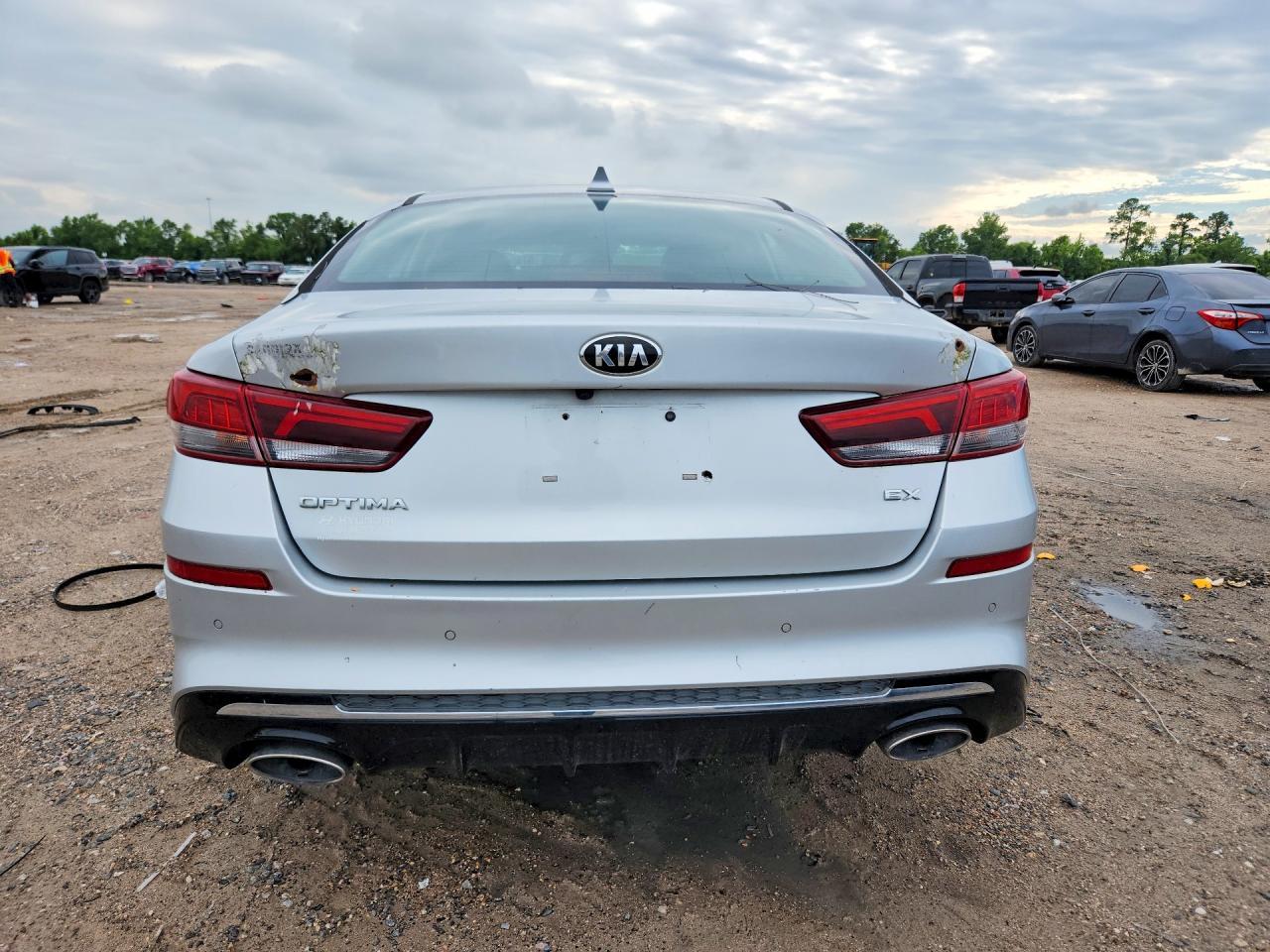 2020 Kia Optima Ex - Фото 6