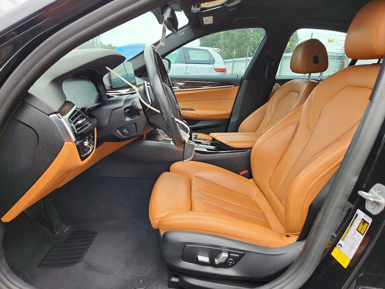 2020 BMW 530 I - Фото 7