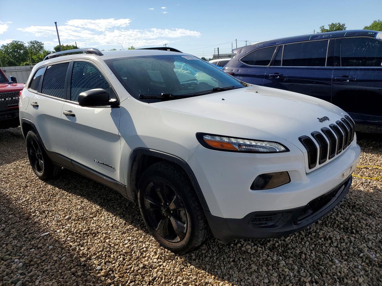 2016 Jeep Cherokee Sport - Image 4