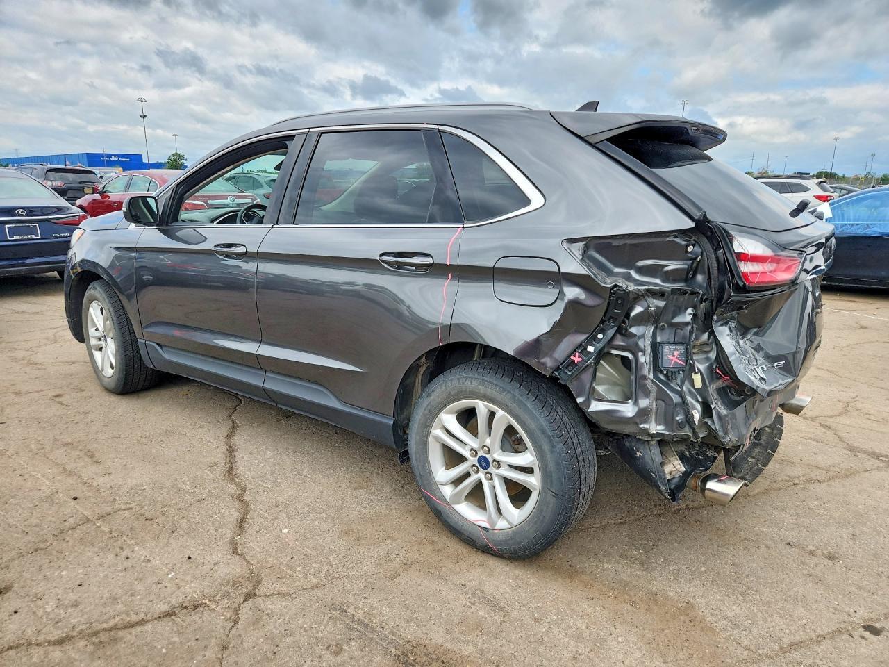 2020 Ford Edge Sel - Image 2