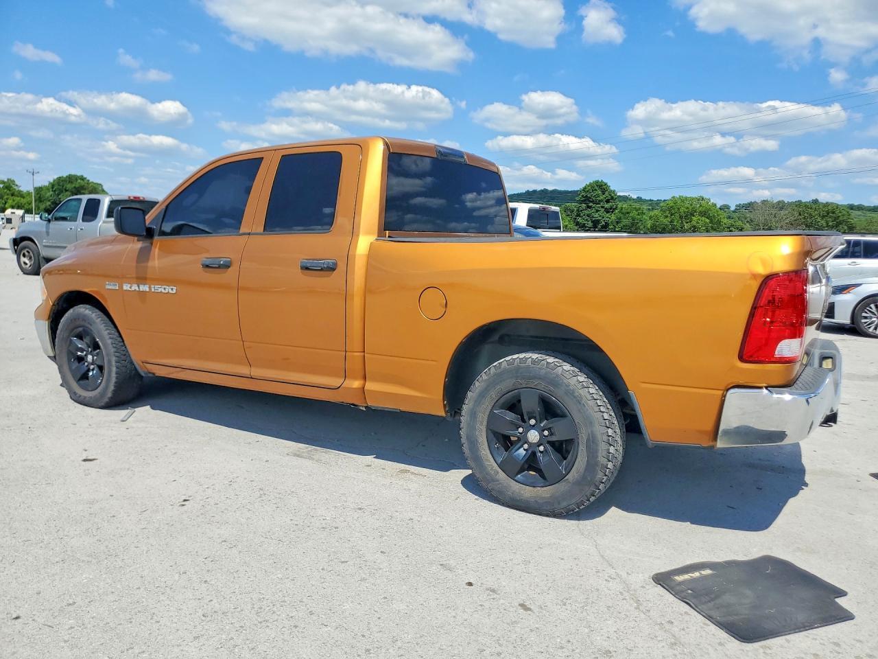 2012 Dodge Ram 1500 St - Фото 2