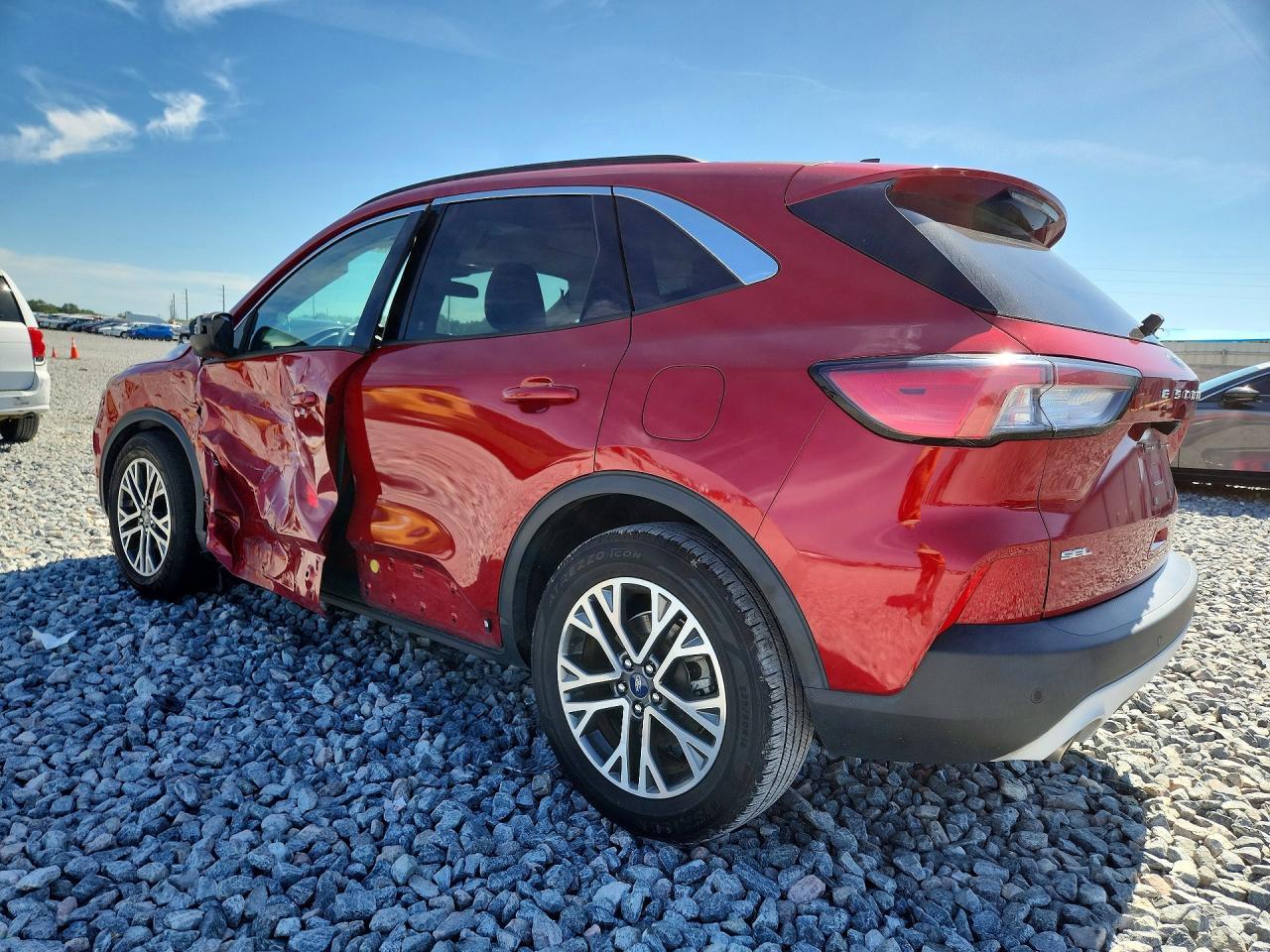 2020 Ford Escape Sel - Фото 2