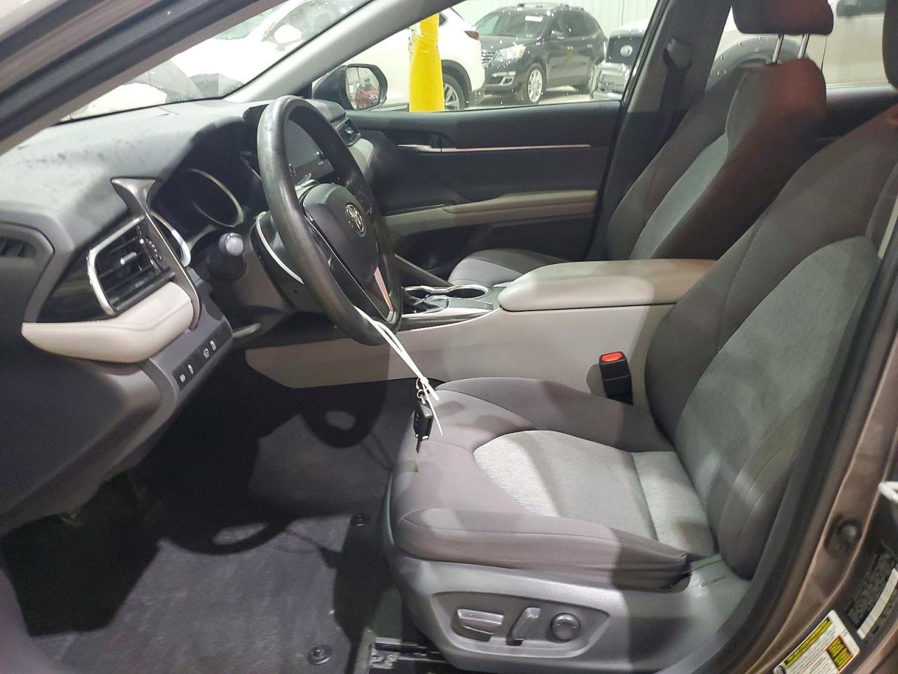 2021 Toyota Camry Le - Image 7