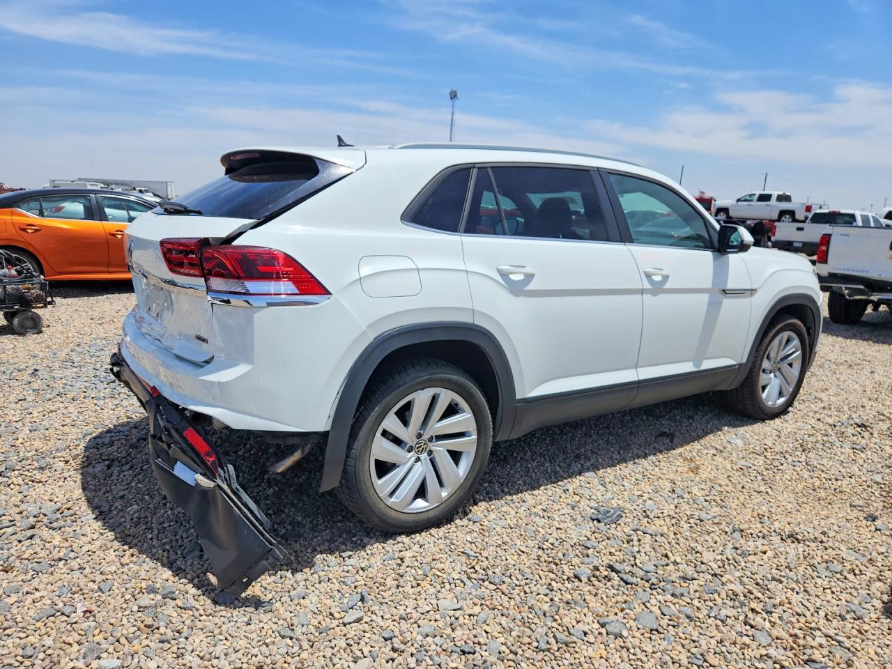 2020 Volkswagen Atlas Cross Sport Se - Фото 3