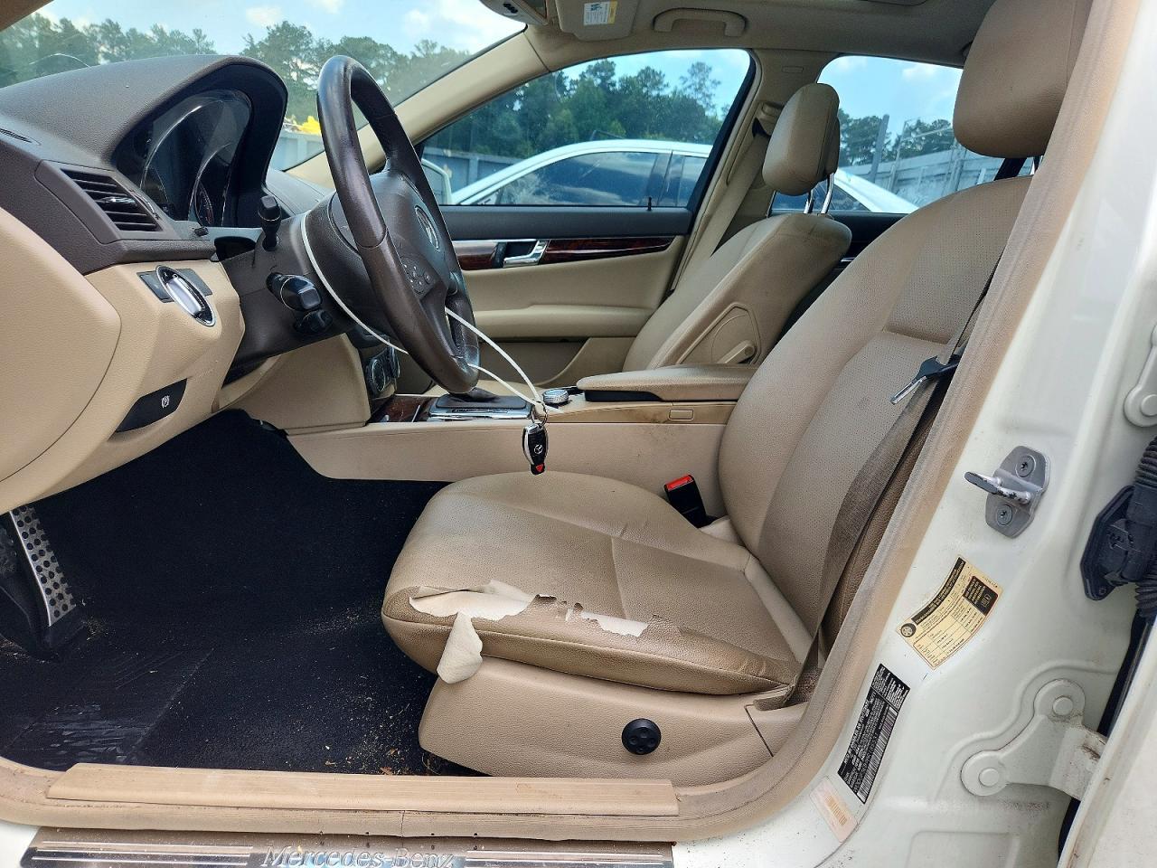 2011 Mercedes-Benz C - Фото 7