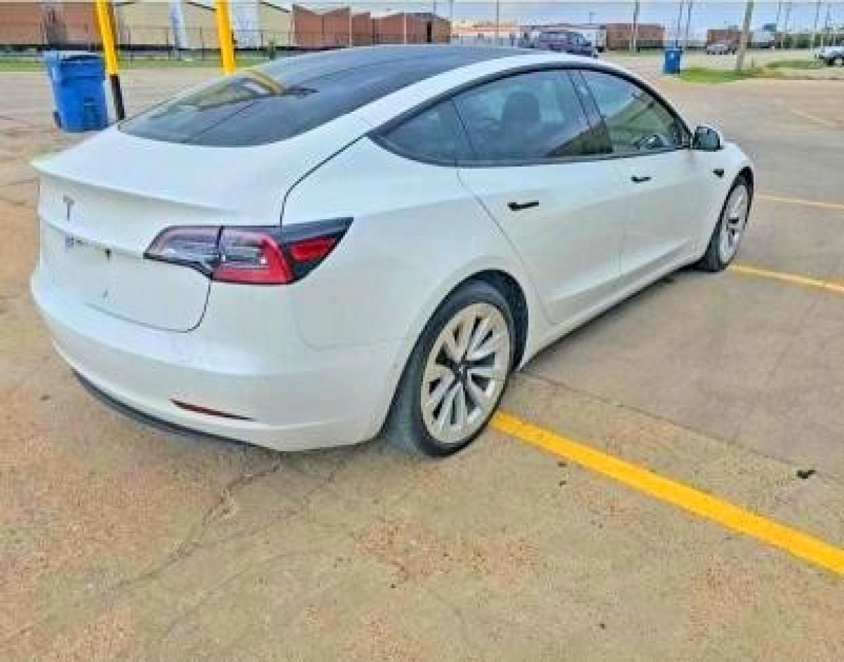 2021 Tesla Model 3 - Фото 4
