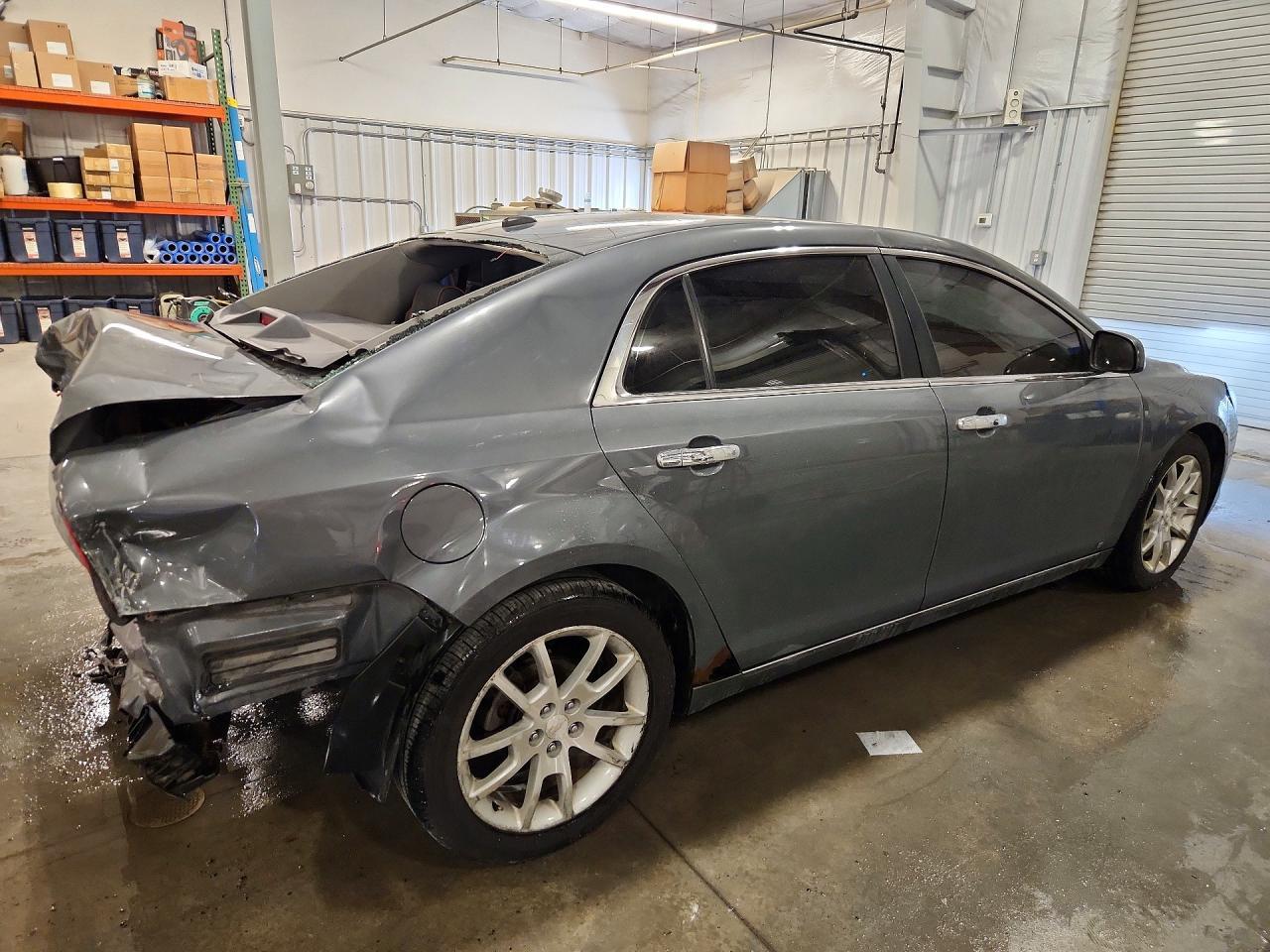 2009 Chevrolet Malibu - Image 3