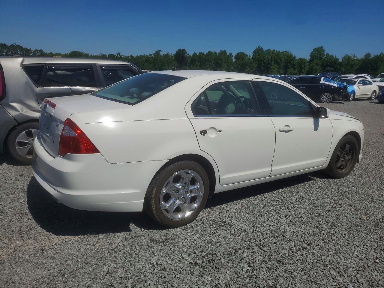 2010 Ford Fusion Se - Image 3