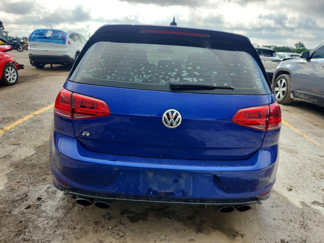 2017 Volkswagen Golf R - Фото 6
