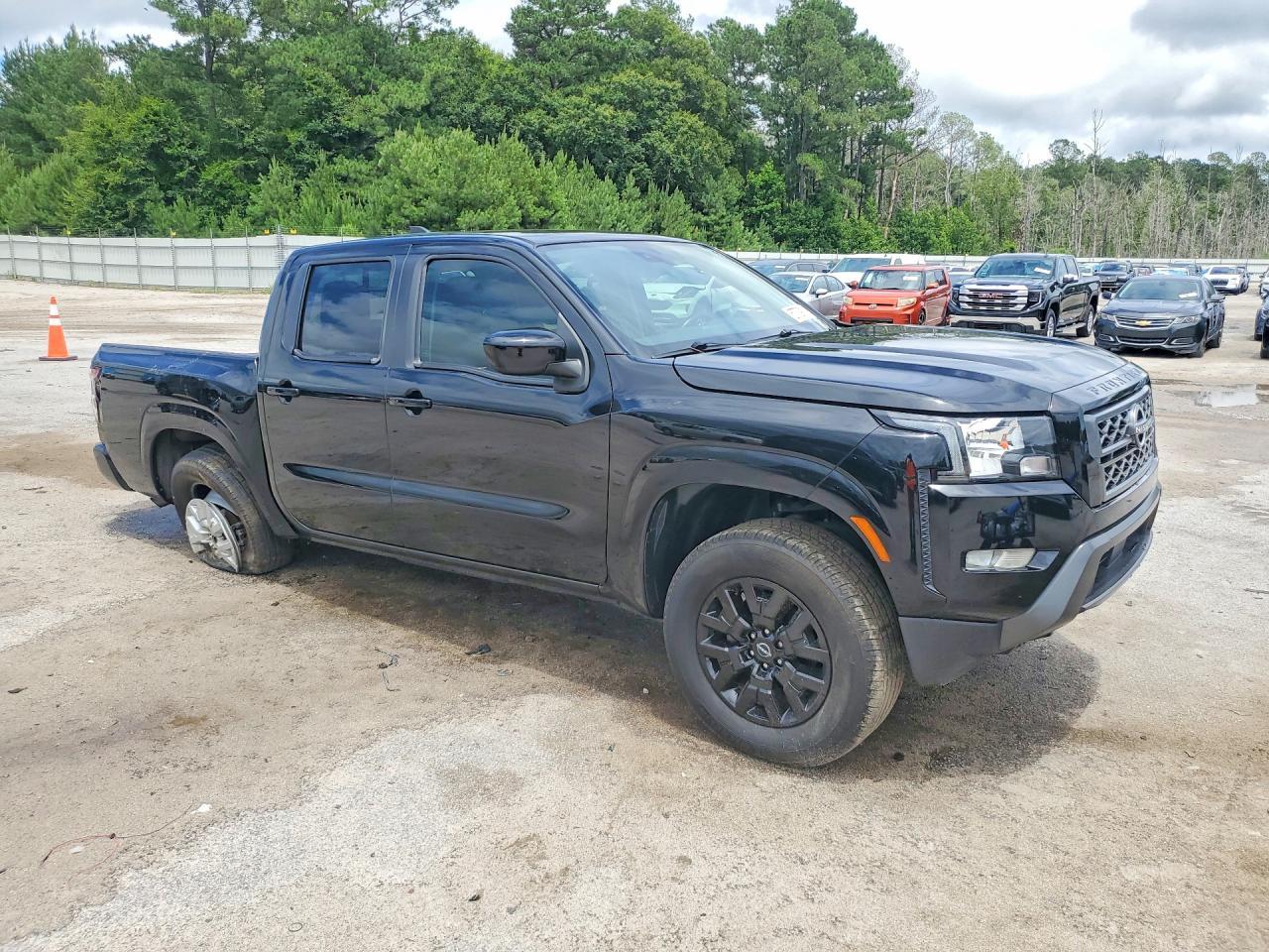 2023 Nissan Frontier Sv - Image 4