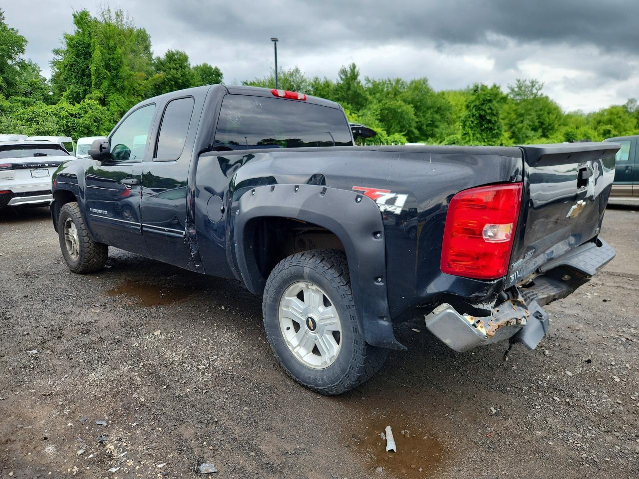 2011 Chevrolet Silverado K1500 Lt - Фото 2